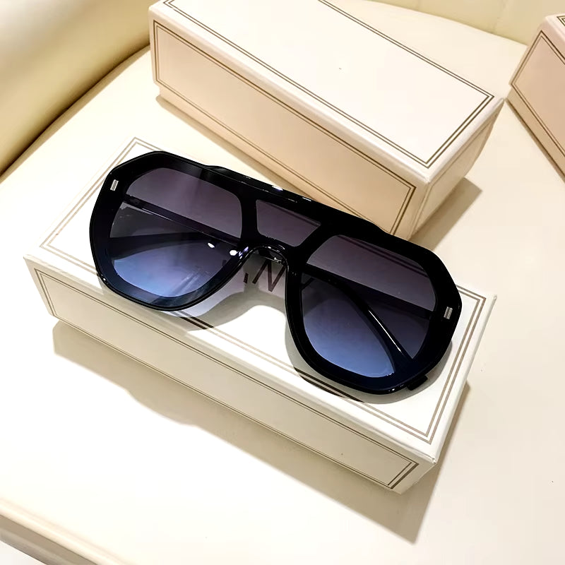 Funky Flat Top Pilot Sunglasses Women Brand Designer Shades Eyewear Trendy One Piece Square Frame Men Sun Glasses Female UV400